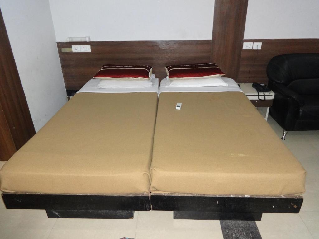 בובנשוואר Hotel Miland Palace חדר תמונה