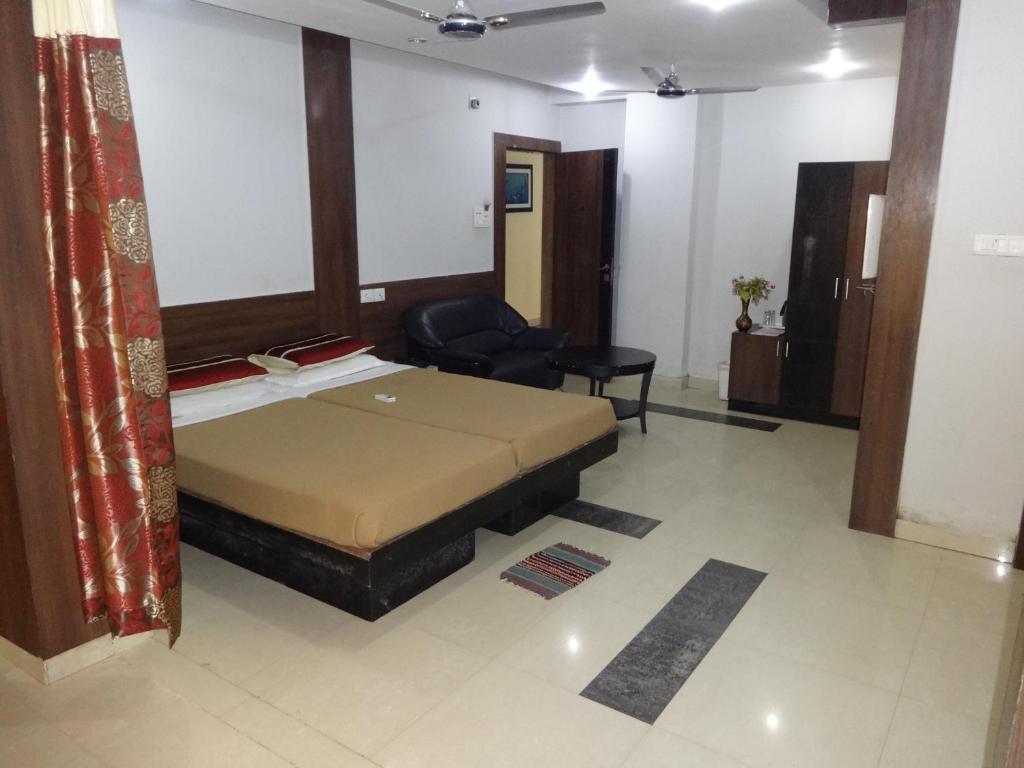 בובנשוואר Hotel Miland Palace מראה חיצוני תמונה